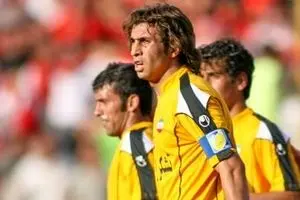 هادی عقیلی از فوتبال خداحافظی کرد