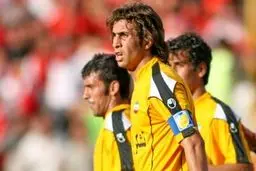 هادی عقیلی از فوتبال خداحافظی کرد