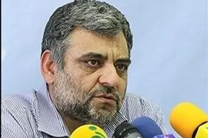 مخاطب کودک و نوجوان  باید در حوزه کتاب دفاع مقدس مورد توجه قرار گیرد
