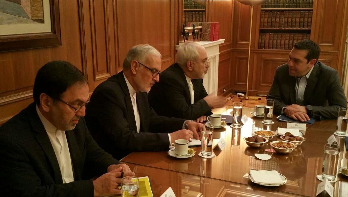ظریف با نخست‌وزیر یونان دیدار و گفتگو کرد
