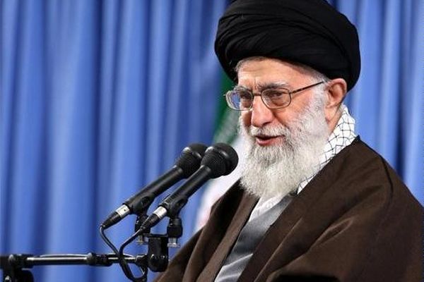 مقایسه رفتار رهبری در مواجهه با موسوی و برجام و احمدی نژاد