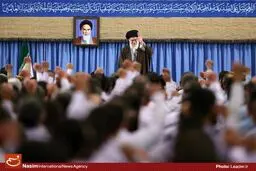 جمعی از مسئولان نظام صبح امروز با رهبر انقلاب دیدار می‌کنند
