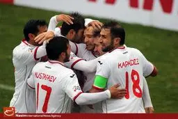 لوکوموتیو و التعاون به سود استقلال به تساوی دست یافتند