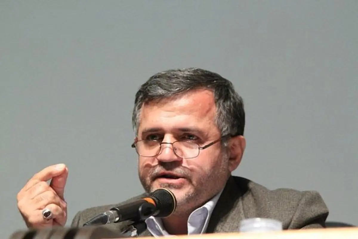 نباید مشاور روحانی از "تعابیر موهن" استفاده می‌کرد/ جایگاه روحانی جایگاهی مساوی با پنج نامزد دیگر است