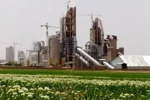 هفتمین شرکت بزرگ سیمانی کشور زیان داد/ سود سیمان هگمتان ۱۱۶ درصد افت کرد