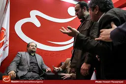 فورا با فردی که نامه توهین‌آمیز علیه امام رضا(ع) خواند برخورد کنید