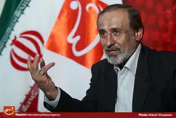 نادران: روحانی بزرگ‌ترین بازنده مناظره بود/ به جهانگیری گفتم حیف است نامزد پوشش باشی باید در صحنه بمانی