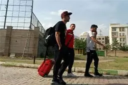 مناظره بی‌نتیجه آقای رئیس با کاپیتان‌ها/ قهر تلخ قهرمان