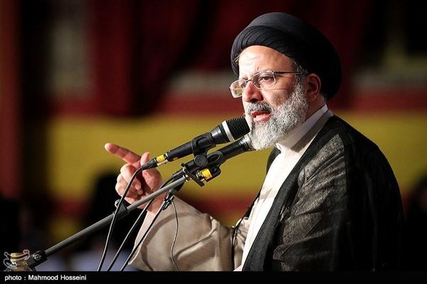 صداوسیما مناظره‌ای بین روحانی و احمدی‌نژاد برگزار کند