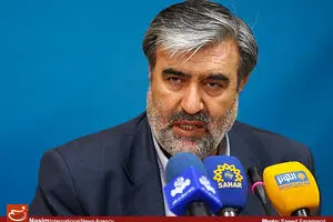 باید دولتی کارآمد و حامی محرومین تشکیل شود