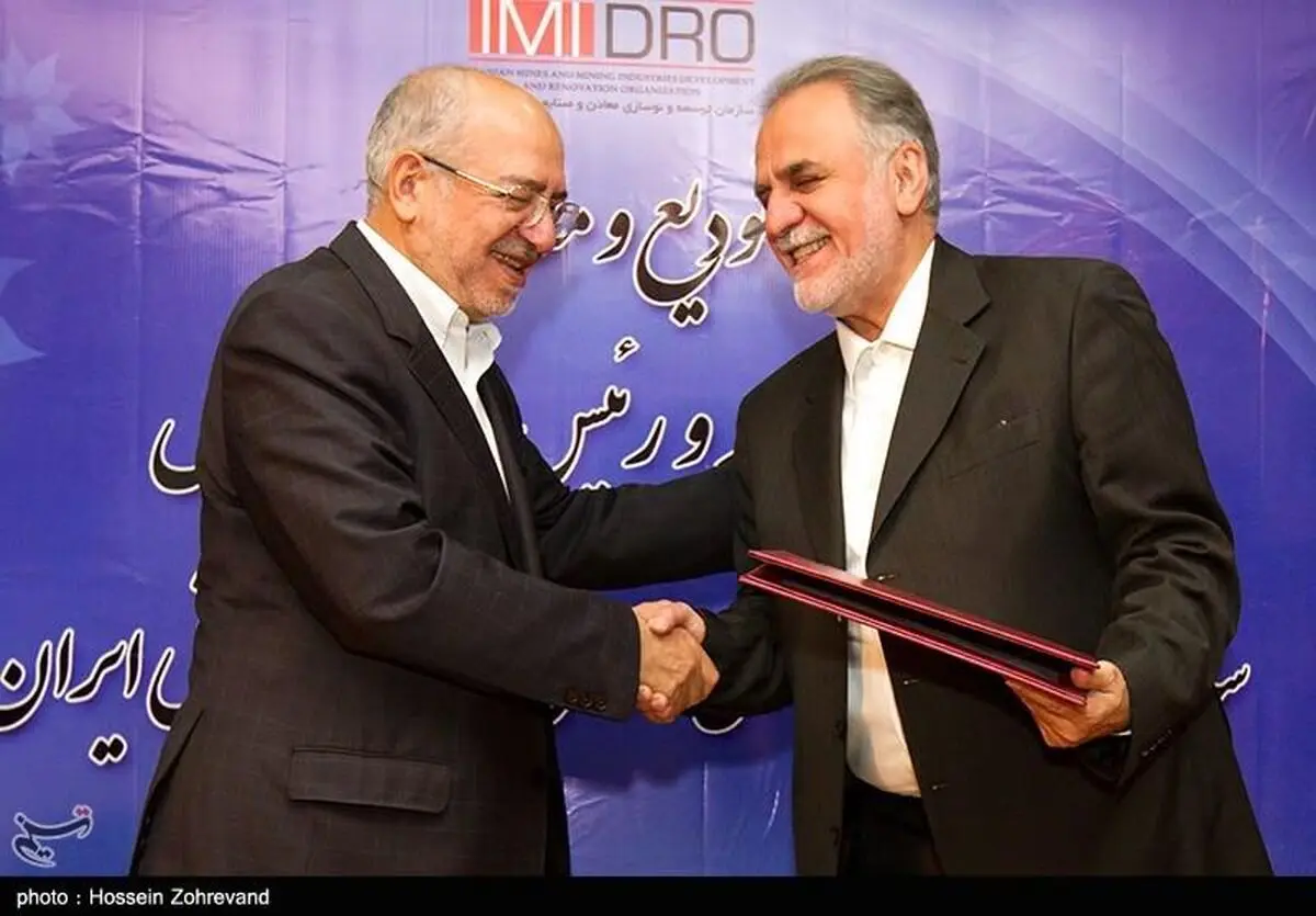 معاون‌ نعمت‌زاده از ترس خبرنگاران نشست خبری خود را لغو کرد!/ فاجعه معدن آزادشهر کار دست کرباسیان داد