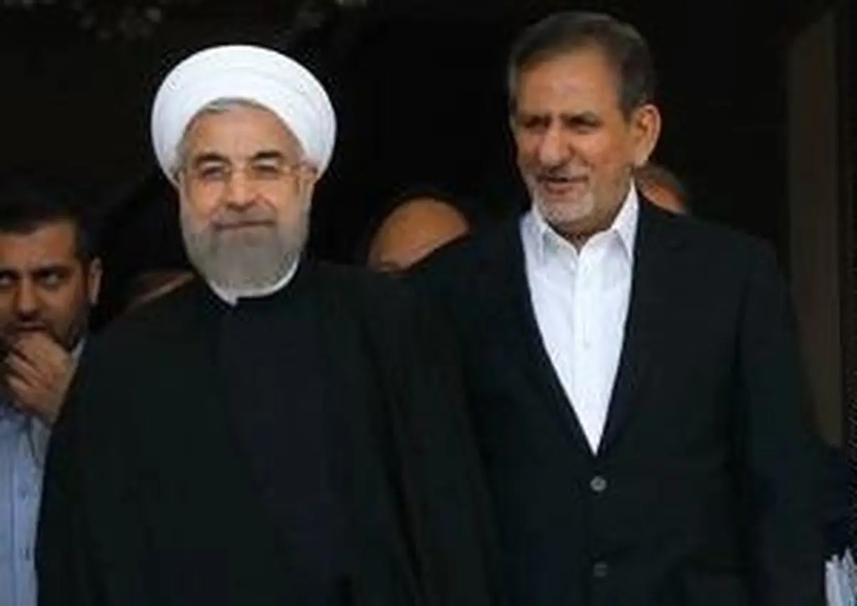 سر دادن شعار "اسحاق دوستت داریم" در حین سخنرانی روحانی در کرمان