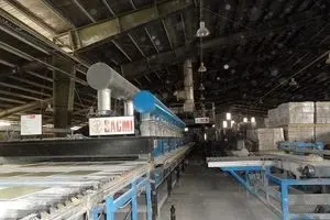 صادرکننده نمونه با ۴۰ سال سابقه تعطیل شد/ ورشکستگی کاشی نیلو با ۸۰۰ کارگر در دولت روحانی