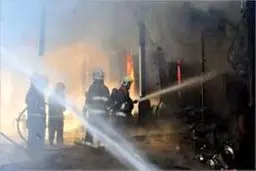 حریق گسترده کارخانه کفش در شورآباد/ اعزام نیروهای اروژانس به محل حادثه