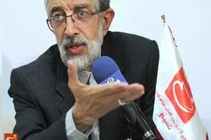 کسانی که تلخی تفرقه را احساس کرده‌اند از تخریب نامزدهای جبهه مردمی خودداری کنند