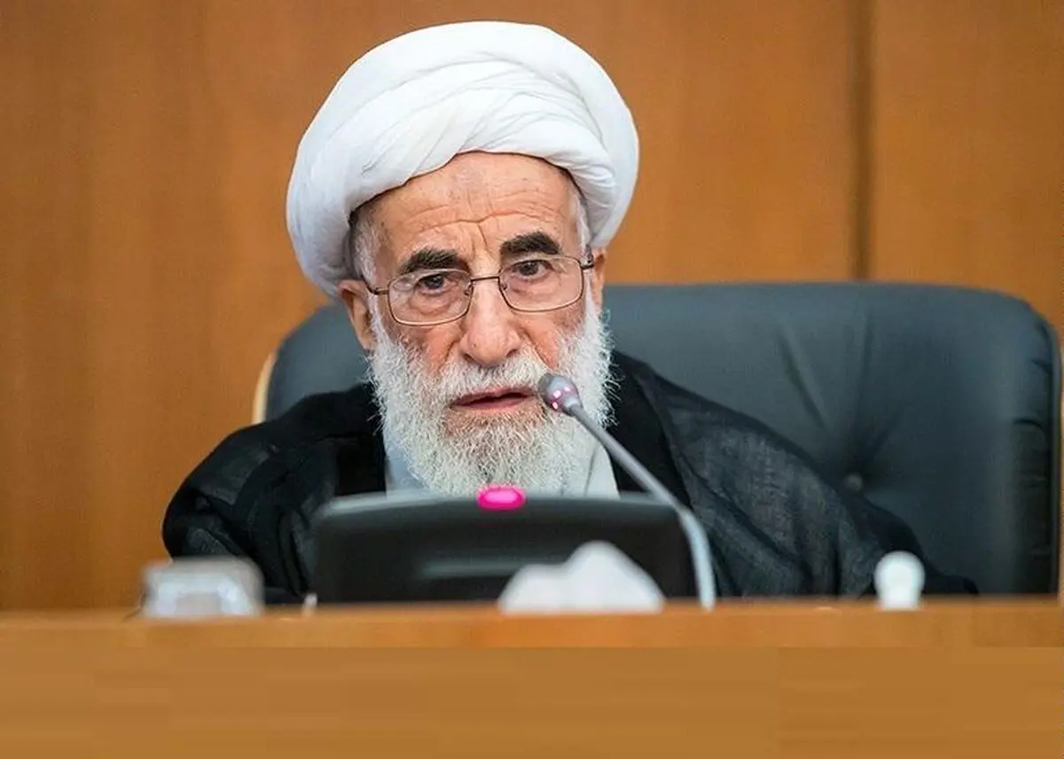 مسئولان بیش از گذشته به رفع مشکلات کارگران رسیدگی کنند/ شعارها و برنامه‌های کاندیداها حاصل مشورت با متخصصان باشد