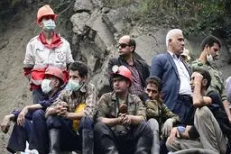 کارگران معترض: مدیرکل کار گلستان استعفا دهد/ هیچ نظارتی بر شرکت‎های خدماتی نیست