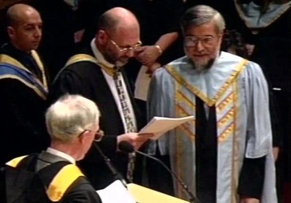 شبهات مدرک تحصیلی رئیس‌جمهور/ روحانی چگونه با ۵ سال تحصیل در انگلیس کمترین تسلطی بر زبان انگلیسی ندارد؟