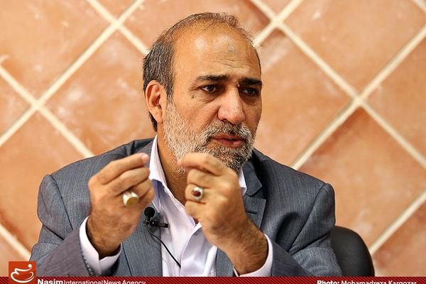 مدیران دولت روحانی شرکتهای بزرگ و ویلاهای مجلل دارند!/ دولت یازدهم نجومی بگیران را تشویق کرد و دوباره به آن‌ها پست داد