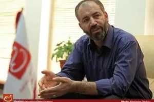 مومنی‌شریف: نقش مقام معظم رهبری در معرفی ادبیات دفاع مقدس پررنگ است/ ضرابی‌زاده: شهدا صاحبان اصلی این آثار به شمار می‌روند