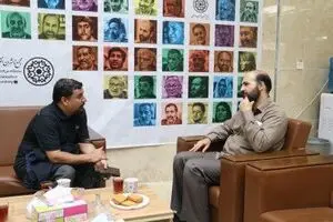 ادبیاتی که با ارزش‌ها و مبانی منافات دارد، ادبیات انقلاب اسلامی نیست