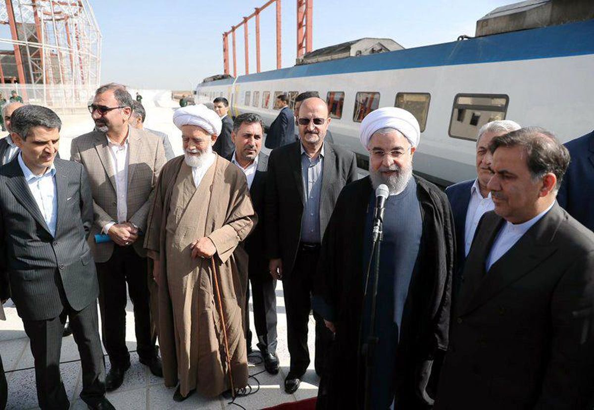 راه‌آهن تهران- همدان نیمه کاره افتتاح شد/ اهالی سنندج  دوسال دیگر صاحب راه‌آهن می‌شوند