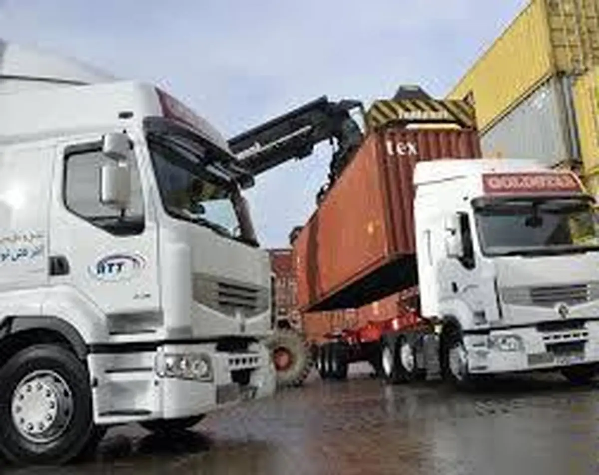 ترانزیت کالا نسبت به سال ۹۲ حدود ۳۰ درصد افت کرد/ ۸۰ درصد شرکت‌های حمل و نقلی در خراسان تعطیل شدند