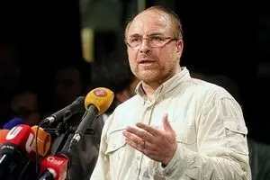 نخستین اقدامم در دولت سر و سامان دادن به بیکاری خواهد بود/ امروز زمان نشان دادن کارنامه است