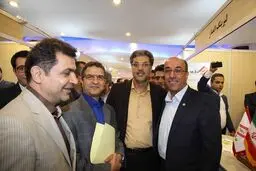 بانک‌ها به دلیل تشدید رکود اوضاع خوبی در سال ۹۵ نداشتند/ برکناری مدیرعامل بانک صادرات را تکذیب می‌کنم