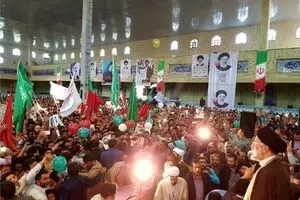 ۱۷ هزار کارخانه تعطیل شده را به مدار تولید باز می‌گردانیم/ اولین گام برای تغییر مدیریت اجرایی در روز انتخابات برداشته می‌شود