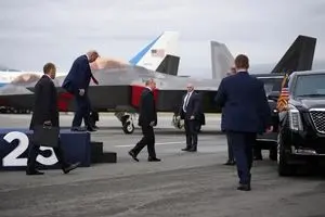 ترامپ: پوتین به خاطر من برای صلح اوکراین توافق می‌کند