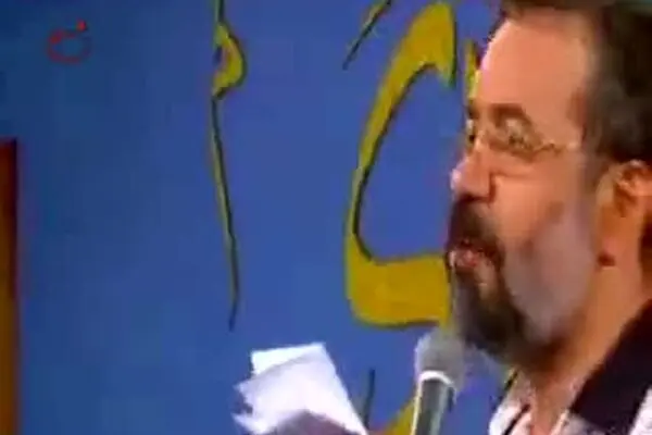 مداحی حاج محمودکریمی در شب عیدغدیر درباره شهید حججی