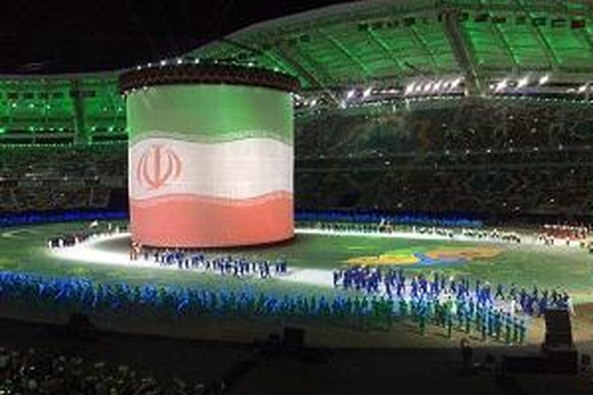 رژه کاروان ایران در بازی‌های آسیایی با نام شهید محسن حججی