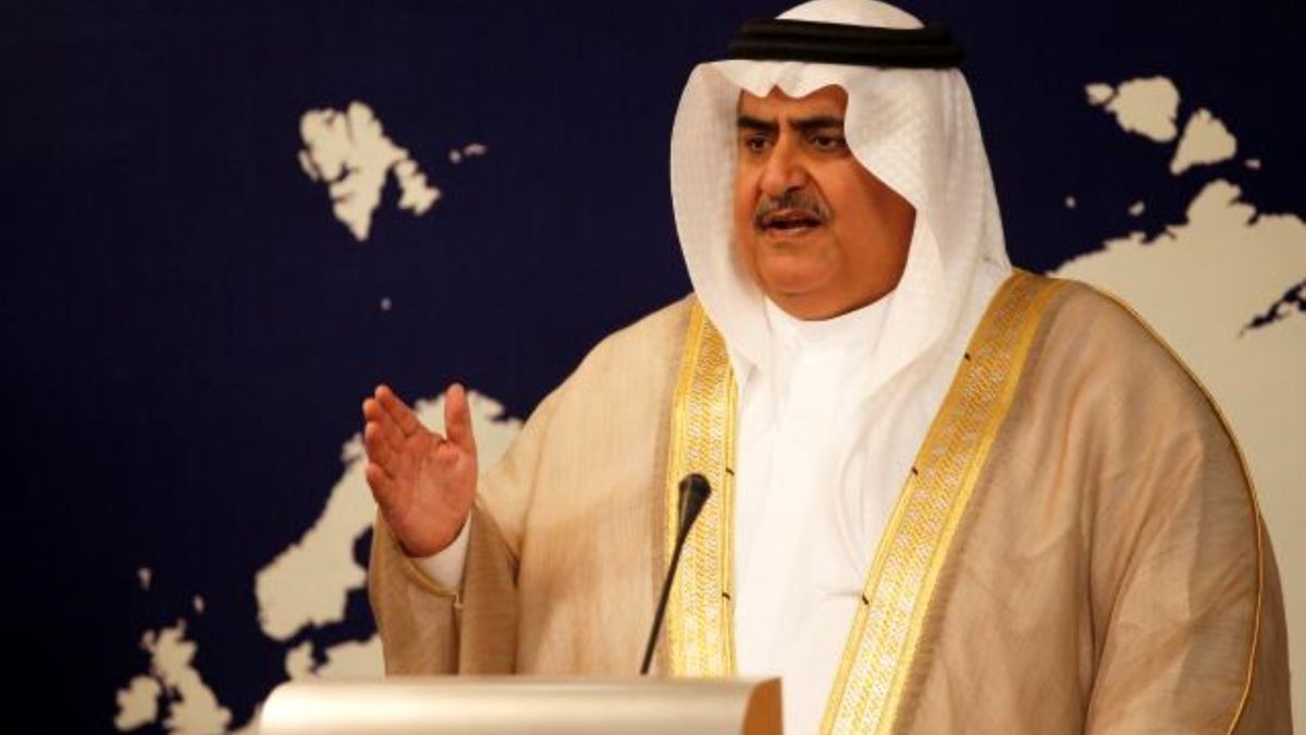 لفاظی وزیر خارجه بحرین: برنامه‌های موشکی ایران و کره شمالی خطرهایی برای جهان به شمار می‌روند