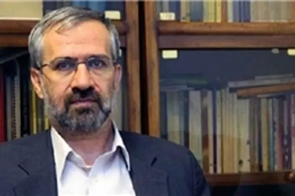 نهضت سیدالشهدا(ع) از نظر حقوقی به عهدنامه صلح امام حسن(ع) متکی بود/ بعد از عاشورا، ایران مرکز تحولات و تمدن اسلامی شد