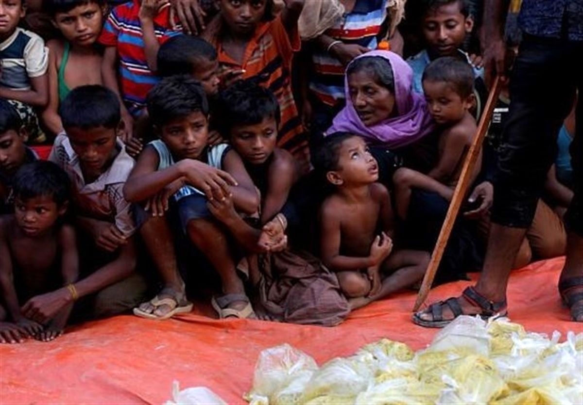 سومین محموله کمک‌های ایران برای مسلمانان میانمار تحویل شد