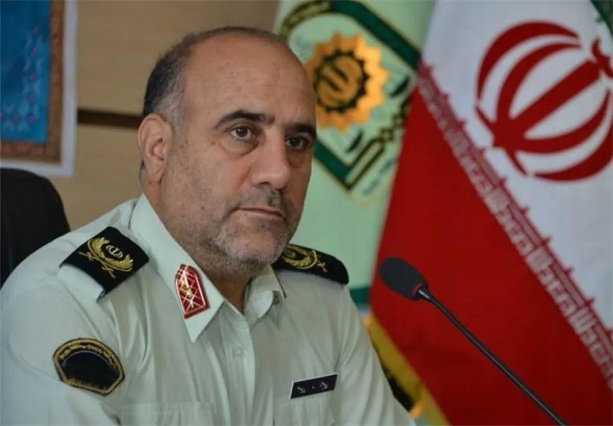 وقتی ناجا به سرباز مامور انتقال متهم خطرناک فقط دستبند می‌دهد