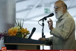 بحث املاک نجومی را برای کاهش شدت و حدت حقوق‌های نجومی مطرح کردند