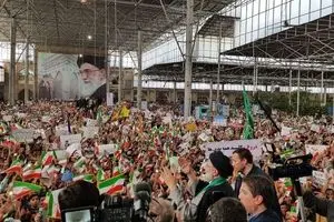 تشکر رئیسی از اقدام قالیباف: ایشان حرکت انقلابی انجام دادند + فیلم