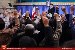 جمعی از قشرهای مختلف مردم، صبح امروز با رهبر انقلاب دیدار می‌کنند