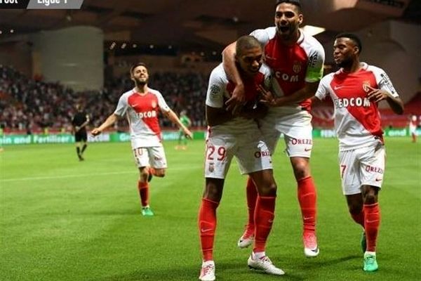 موناکو با پیروزی قهرمان زودهنگام شد