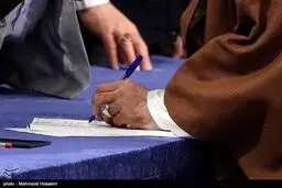 رنگ انگشتر رهبر انقلاب ارتباطی به انتخابات ندارد