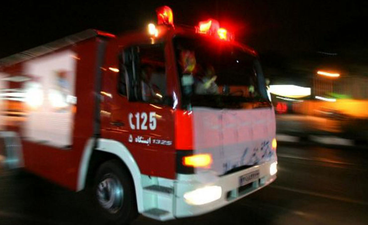 نجات ۸۰ پرسنل و بیمار از آتش‌سوزی در بیمارستان صدر