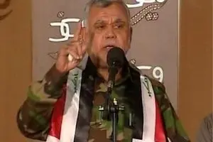 آروزی انحلال الحشد الشعبی را به گور خواهند برد/ اگر الحشد الشعبی از تکریت خارج شود سه روزه به دست داعش می‌افتد