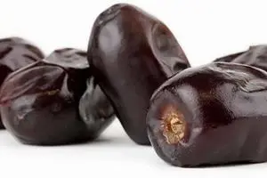 مردم هر جعبه خرمای مضافتی را گران تر از ۸ هزار تومان نخرند