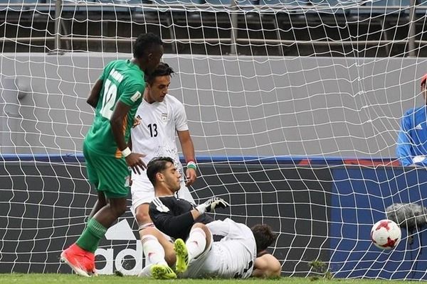 ایران بازی ۲ بر صفر برده را به زامبیا باخت/ سرنوشت صعود به بازی با پرتغال کشید