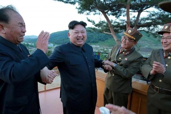 کره‌ شمالی یک موشک بالستیک شلیک کرد