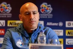 منصوریان: ۳-۴ بازیکن بین‌الملی جذب استقلال می‌کنیم