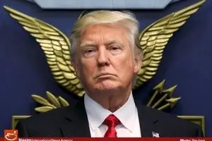 ترامپ از دادگاه عالی، احیای فرمان ممنوعیت ورود اتباع ۶ کشور اسلامی را خواستار شد