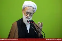 حاکم سعودی نوکر ترامپ است/ جهان اسلام پاسخ‌شان را بدهد